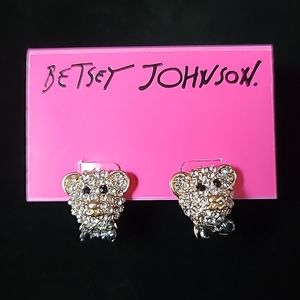 New Vintage! BETSEY JOHNSON Pavè Crystal Bear Head with Bow Tie Stud Earrings.